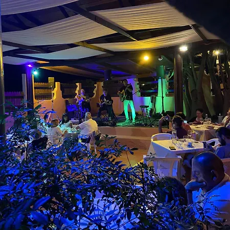 אתר קמפינג La Liccia - Camping&village סנטה טרזה גאיורה