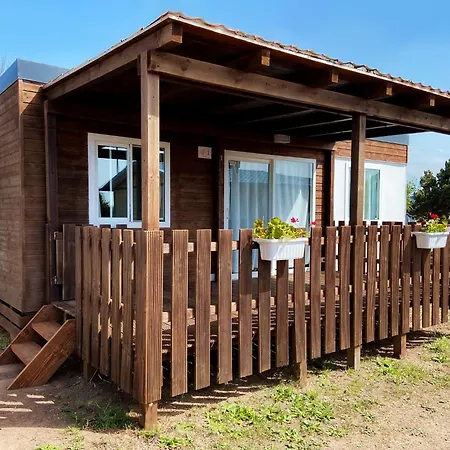 La Liccia - Camping&village אתר קמפינג 3*