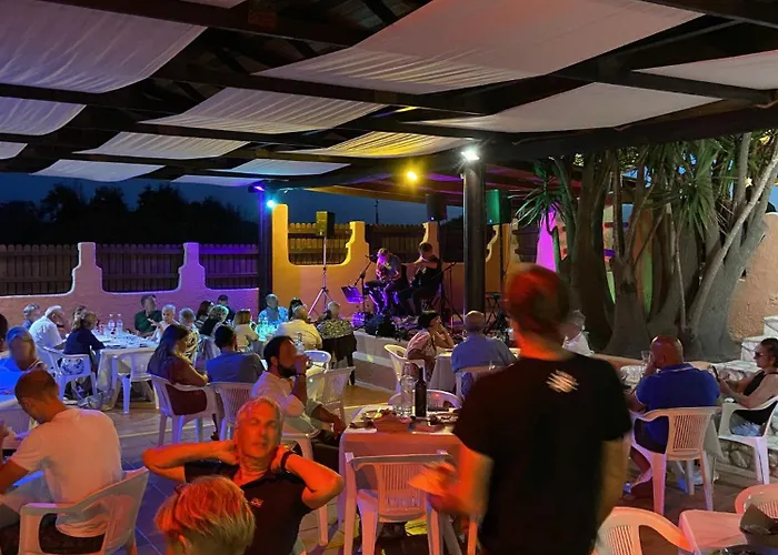 La Liccia - Camping&village 3* 圣特雷莎加卢拉